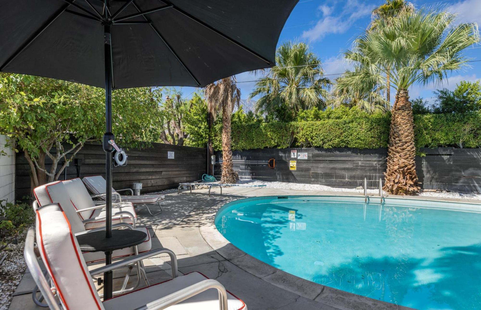 Former Steve Mcqueen'S Home Palm Springs Exterior photo