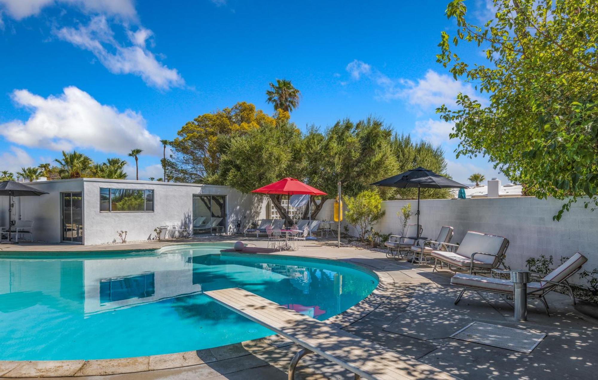 Former Steve Mcqueen'S Home Palm Springs Exterior photo